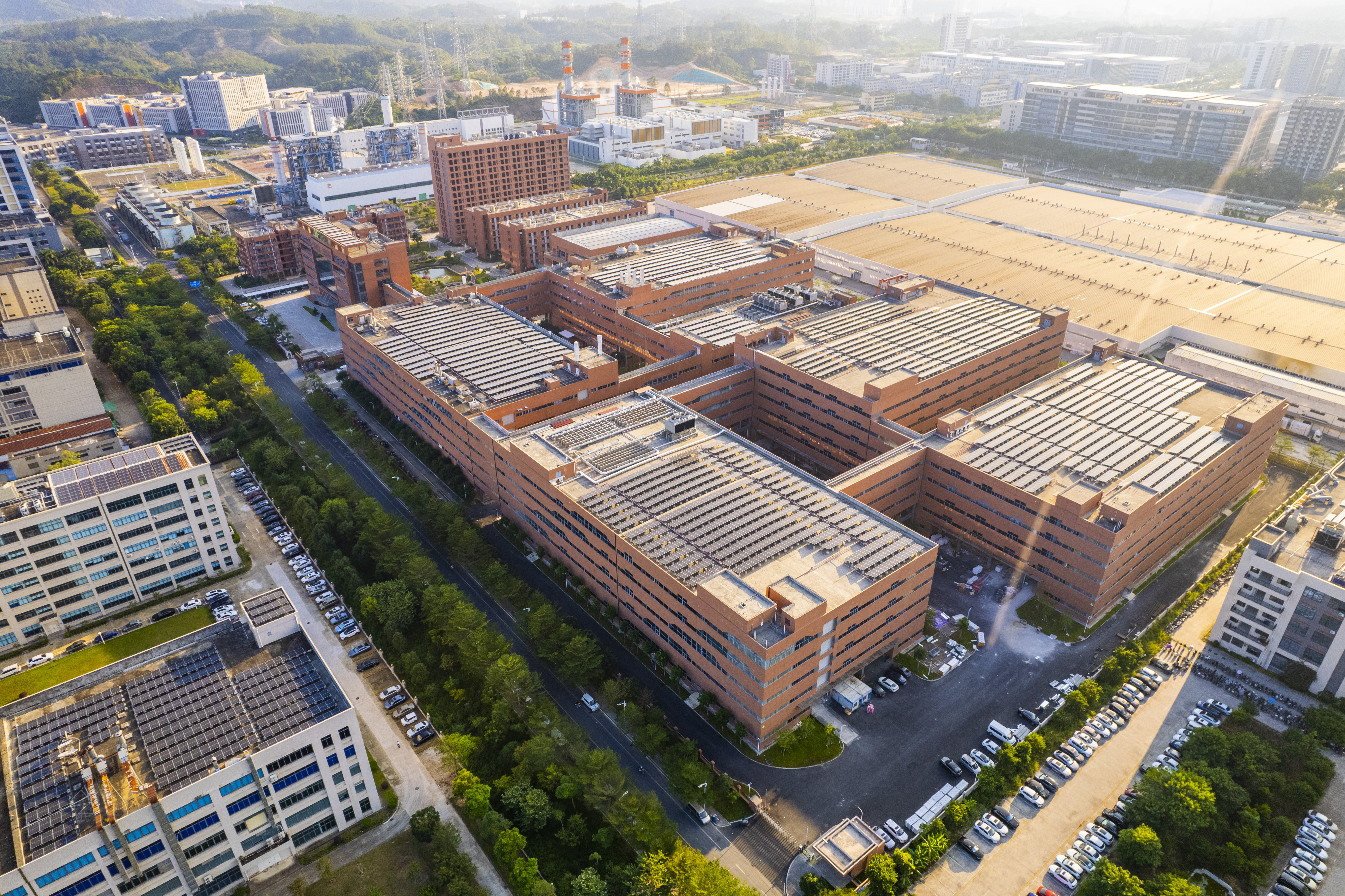 國(guó)家級(jí)榮譽(yù)+1！惠州聚飛光電榮膺工信部專(zhuān)精特新“小巨人”企業(yè)